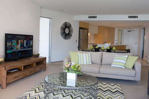 Ambience On Burleigh Beach - Accommodation Burleigh 16