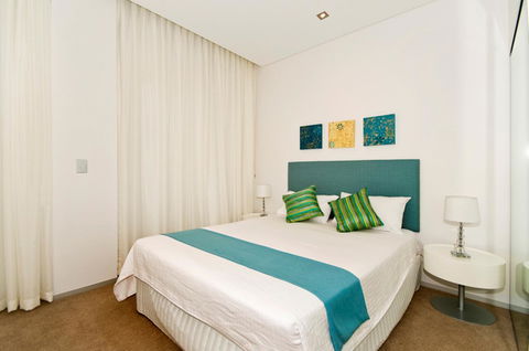 Ambience On Burleigh Beach - Accommodation Burleigh 21