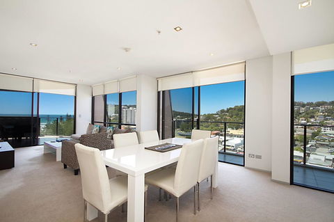 Ambience On Burleigh Beach - Accommodation Burleigh 1