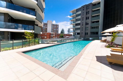 Ambience On Burleigh Beach - Accommodation Burleigh 3