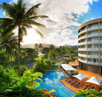 DoubleTree by Hilton Cairns - Accommodation Burleigh