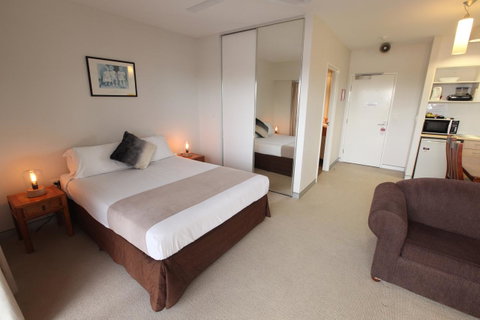 Motel On Gregory - Accommodation Burleigh 13