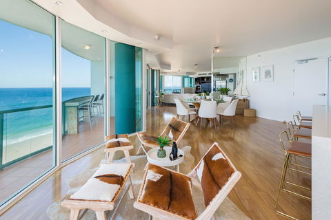The Waterford On Main Beach - Accommodation Burleigh 6