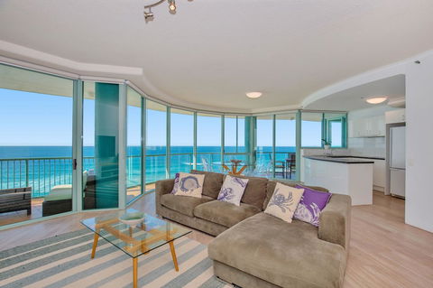 The Waterford On Main Beach - Accommodation Burleigh 31