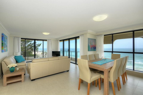 Spindrift On The Beach - Absolute Beachfront - Accommodation Burleigh 43
