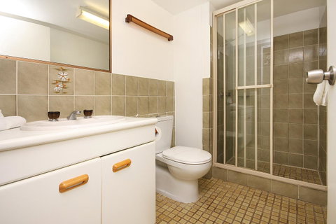 Spindrift On The Beach - Absolute Beachfront - Accommodation Burleigh 41