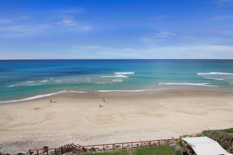 Spindrift On The Beach - Absolute Beachfront - Accommodation Burleigh 14