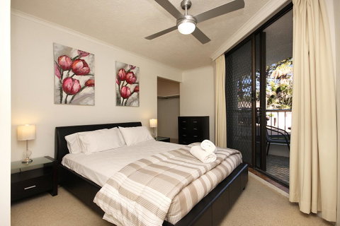 Spindrift On The Beach - Absolute Beachfront - Accommodation Burleigh 20