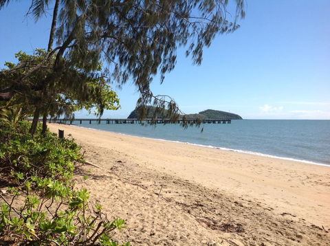 Bluewater Bed & Breakfast Cairns - Accommodation Burleigh 23