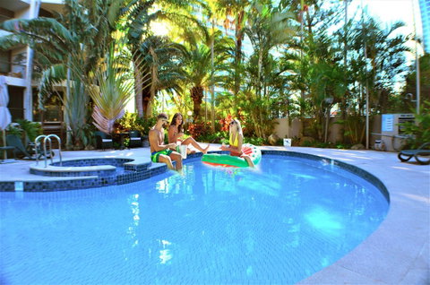 Genesis Apartments By Gold Coast Premium - Accommodation Burleigh 5