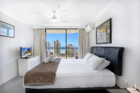 Genesis Apartments By Gold Coast Premium - Accommodation Burleigh 22