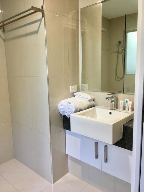 CHA Private Apts Diamond Beach - Accommodation Burleigh 13