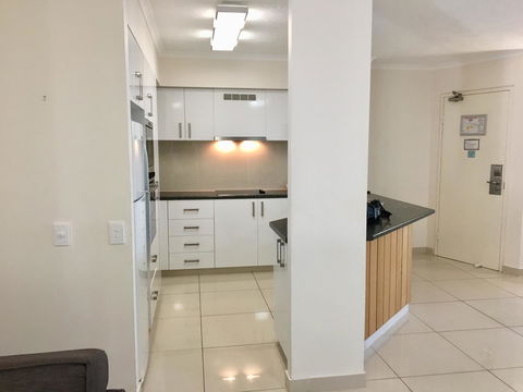 CHA Private Apts Diamond Beach - Accommodation Burleigh 22