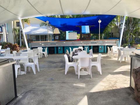 CHA Private Apts Diamond Beach - Accommodation Burleigh 34