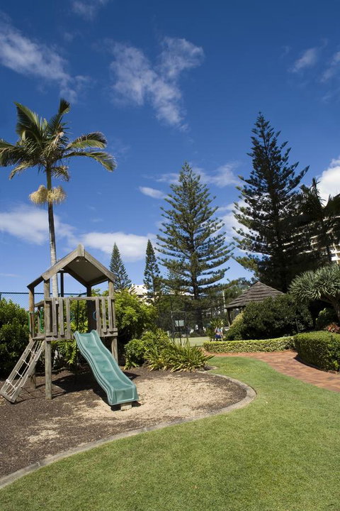 Surfers Century Oceanside Apartments - Accommodation Burleigh 29