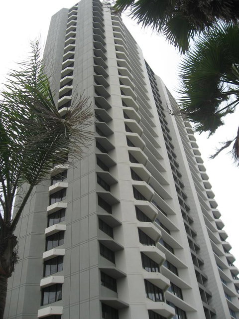 Surfers Century Oceanside Apartments - Accommodation Burleigh 33