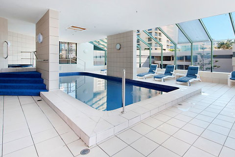 Beachcomber Holiday Apartment - Accommodation Burleigh 18