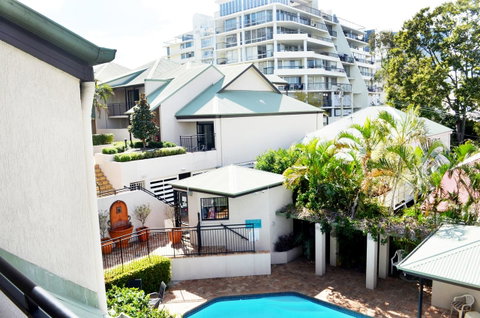 Spring Hill Mews Apartments - Accommodation Burleigh 33