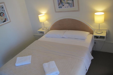 Spring Hill Mews Apartments - Accommodation Burleigh 13