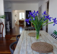 The Lighthouse - Accommodation Burleigh