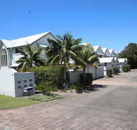 Waters Edge - Accommodation Burleigh