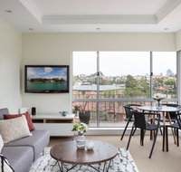 Waterside Mosman Bay Apartment w Stunning Views - Accommodation Burleigh