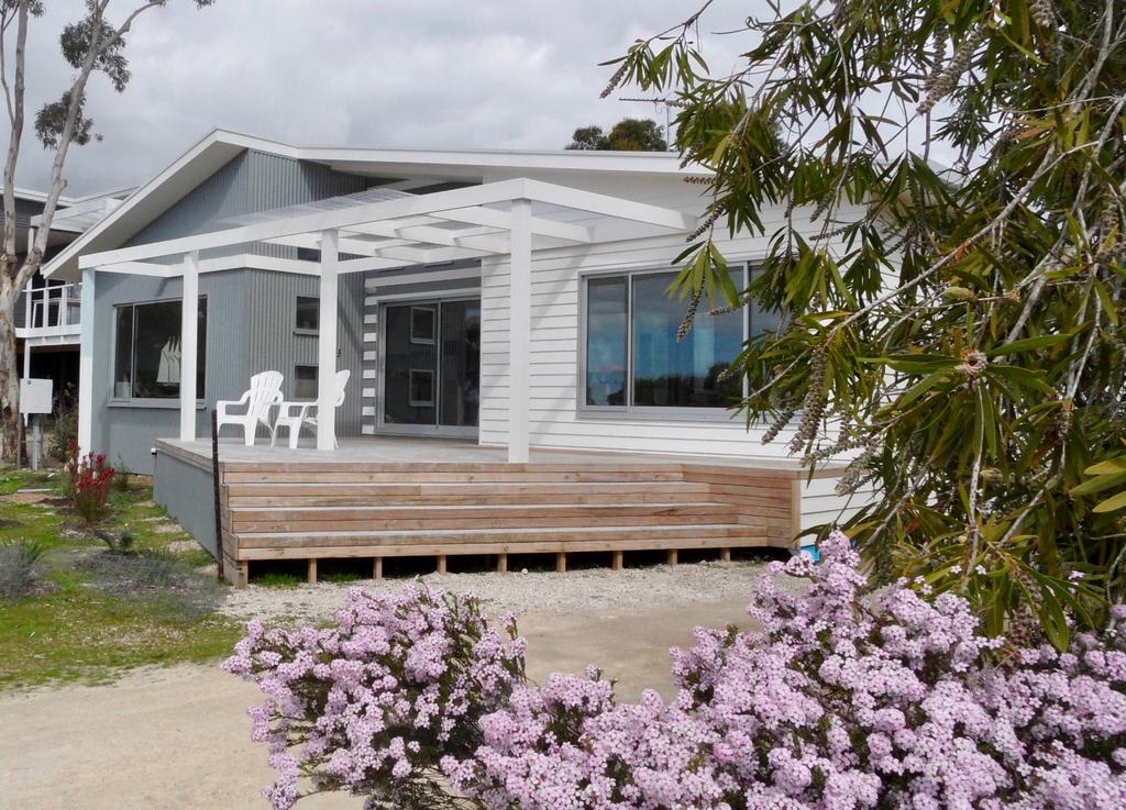 Hanson Bay SA Accommodation Burleigh