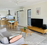 WHITSUNDAY brand new townhouse close to boardwalk - Accommodation Burleigh