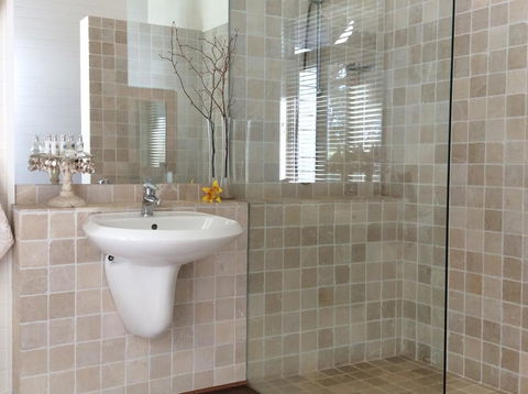 Windrush BnB - Comboyne Australia - Accommodation Burleigh 2