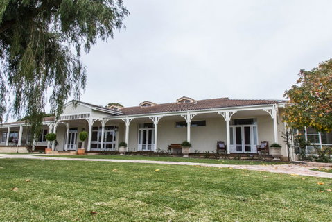 Winniston Lodge Luxury Accommodation - Accommodation Burleigh 0