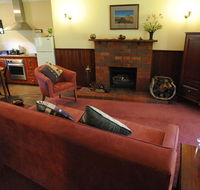 Wintarni Olives Cottage - Accommodation Burleigh