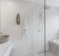 Wirragulla 10 Marty Avenue - Stylish Modern House with ducted air con  WIFI - Accommodation Burleigh