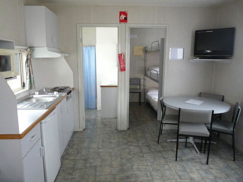 Wodonga Caravan & Cabin Park - Accommodation Burleigh 1