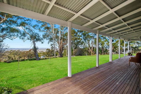 WOOLWAY - Accommodation Burleigh 3