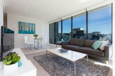 Wyndel Apartments - Southbank Views - Accommodation Burleigh 0
