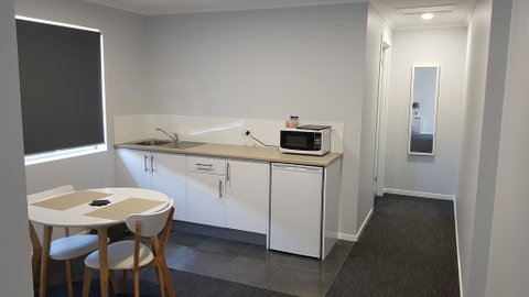 Wynnum Anchor Motel - Accommodation Burleigh 3