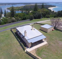 Yamba Pilot Cottage 2 - pets welcome - close to beach - Accommodation Burleigh