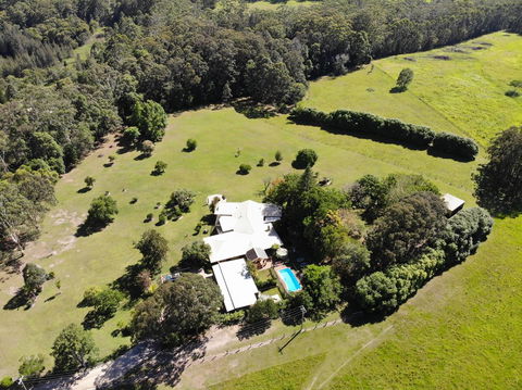 Yarrahapinni Homestead - Accommodation Burleigh 1