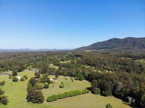 Yarrahapinni Homestead - Accommodation Burleigh 2