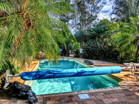 Yarralen Retreat - Accommodation Burleigh 1