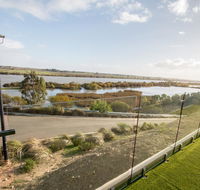 Serenity and sweeping Murray River views - Accommodation Burleigh