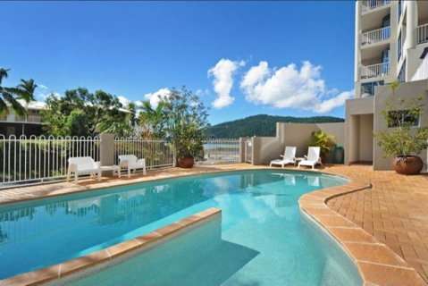 AirliediseNO Hills5min Walk 2 Port Of Airlie/Ferry TerminalWiFiNetflix - Accommodation Burleigh 2