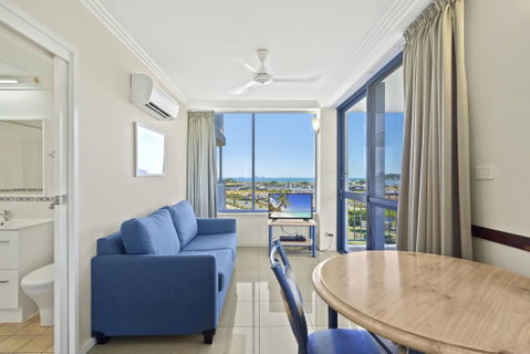 AirliediseNO Hills5min Walk 2 Port Of Airlie/Ferry TerminalWiFiNetflix - Accommodation Burleigh 3