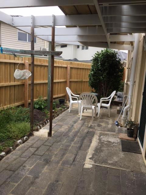 A2, 9A In The East Suburb - Accommodation Burleigh 2