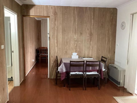 A2, 9A In The East Suburb - Accommodation Burleigh 3