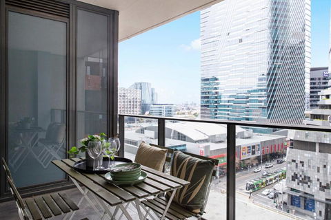 A Cozy 2BR Apt Next To Southern Cross FREE Parking - Accommodation Burleigh 0