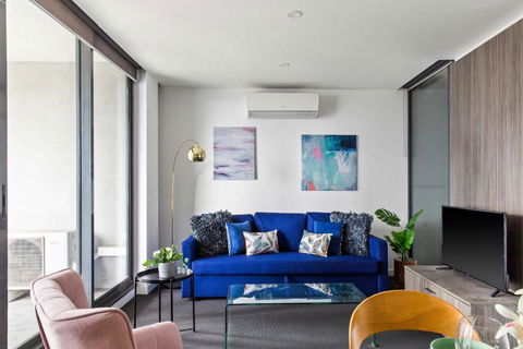 A Cozy 2BR Apt Next To Southern Cross FREE Parking - Accommodation Burleigh 1