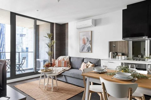 A Cozy 2BR Apt On Spencer St With FREE Parking - Accommodation Burleigh 0