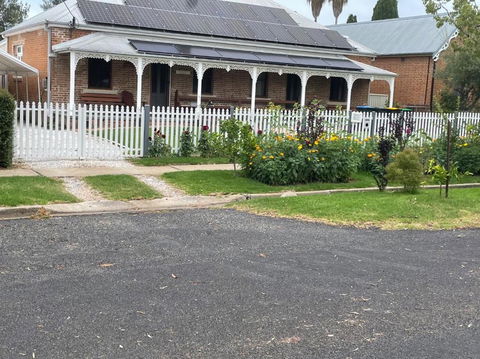 A Homestead On Market - Accommodation Burleigh 3