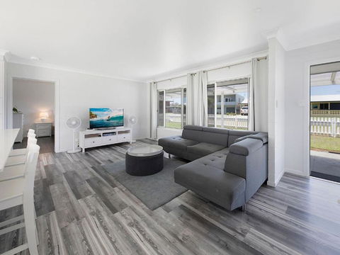 A Little Beach Haven - Accommodation Burleigh 2